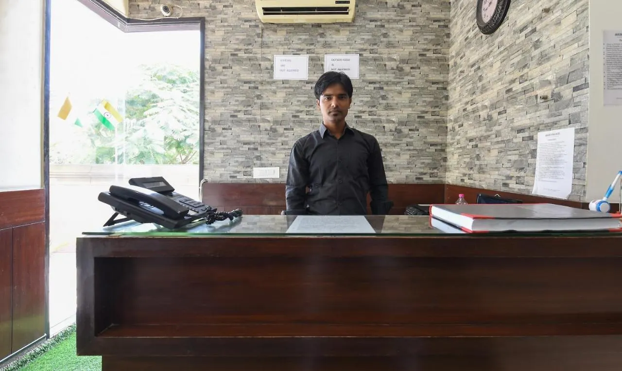 Hotel Treebo Aksh Palace