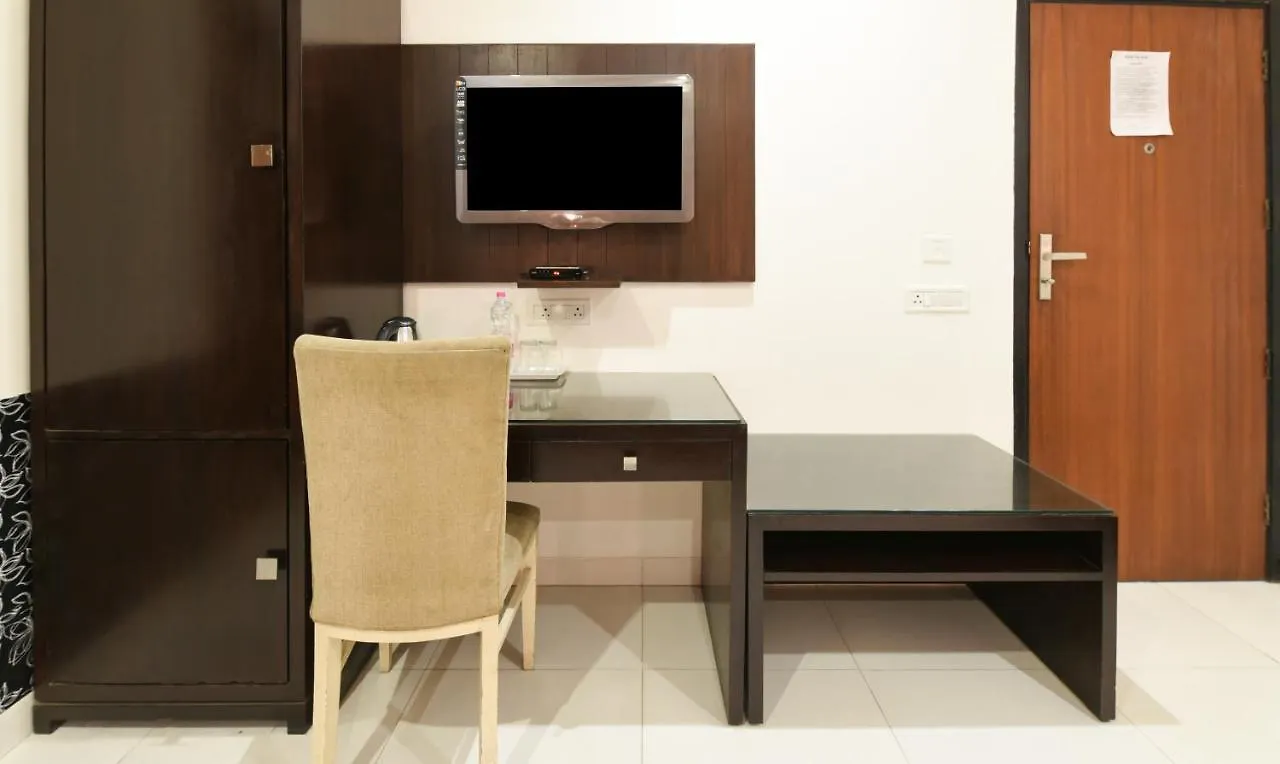 Hotel Treebo Aksh Palace